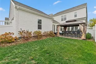 307 Harlequin St, Cranberry Township, PA 16066 - Photo 30