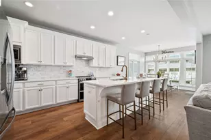 307 Harlequin St, Cranberry Township, PA 16066 - Photo 6