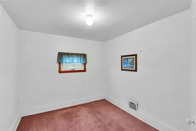 324 Beech St, Vandergrift, PA 15690 - Photo 14