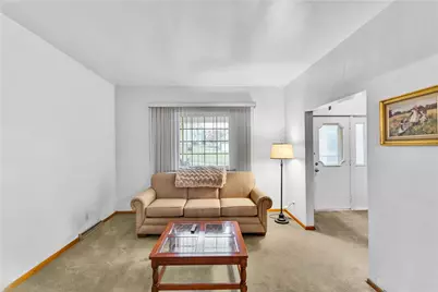 324 Beech St, Vandergrift, PA 15690 - Photo 4