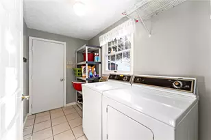 173 Slatewood Ct, Bethel Park, PA 15102 - Photo 26