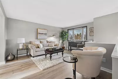 118 Hershey Dr, McKeesport, PA 15132 - Photo 4