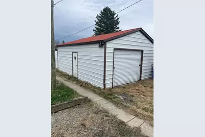 97 A & B United Road, Mount Pleasant Township, PA 15666 - Photo 2