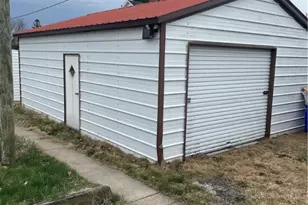 97 A & B United Rd, Mount Pleasant Township, PA 15666 - Photo 2