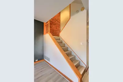 2810 Sarah St #2, Pittsburgh, PA 15203 - Photo 8