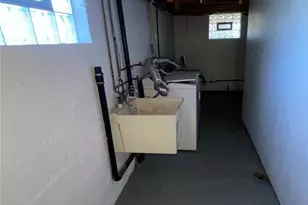 315 W Miller Ave, Munhall, PA 15120 - Photo 10