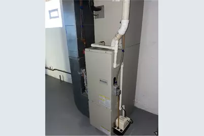 315 W Miller Ave, Munhall, PA 15120 - Photo 8