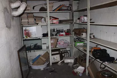 318 Rockfield Rd, Scott Township, PA 15243 - Photo 18