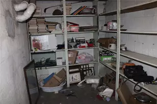 318 Rockfield Rd, Scott Township, PA 15243 - Photo 18