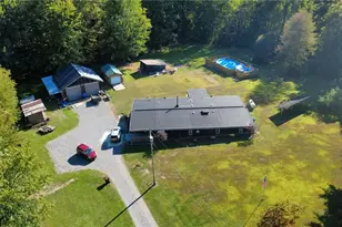 180 Hover, East Lackawannock Township, PA 16137 - Photo 2