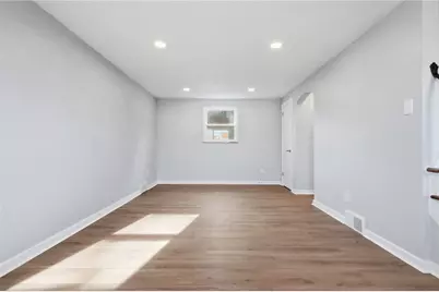 378 Fernhill Ave, Pittsburgh, PA 15226 - Photo 6