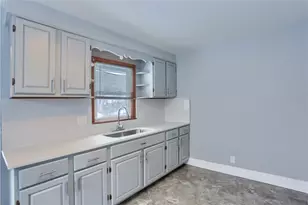 1704 Audley Ave, New Castle, PA 16105 - Photo 12