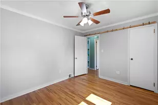 215 Pinchtown Rd, Pittsburgh, PA 15236 - Photo 12