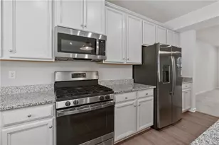 3005 Lampl Ln, Penn Twp, PA 15644 - Photo 8