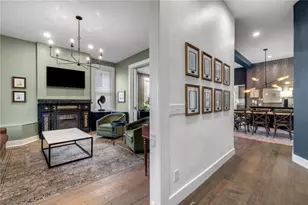 407 Hulton Rd, Oakmont, PA 15139 - Photo 4