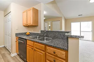 1201 Lenox Oval, Ross Twp, PA 15237 - Photo 6