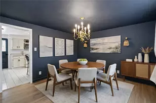 2324 Wells Dr, Bethel Park, PA 15102 - Photo 8