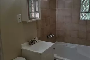 3422-3424 Fleming Ave, Marshall Shadeland, PA 15212 - Photo 10