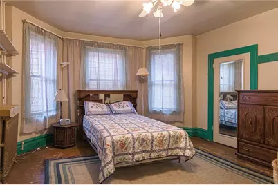 222 N 2nd St, Jeannette, PA 15644 - Photo 22