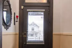 222 N 2nd St, Jeannette, PA 15644 - Photo 4