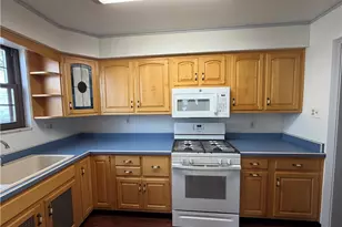 2225 Hampton St, Pittsburgh, PA 15218 - Photo 14