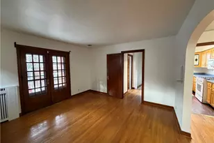 2225 Hampton St, Pittsburgh, PA 15218 - Photo 6