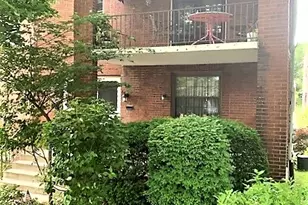 2225 Hampton St, Pittsburgh, PA 15218 - Photo 2