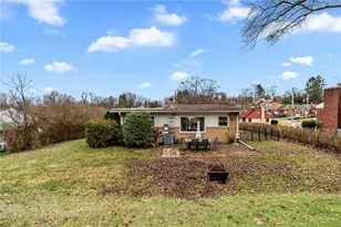 172 E Wedgewood Dr, Ross Twp, PA 15229 - Photo 22