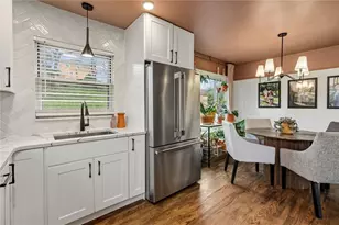 172 E Wedgewood Dr, Ross Twp, PA 15229 - Photo 4