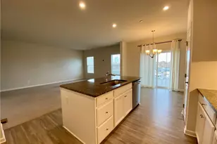 228 Frances Ln, Cecil, PA 15057 - Photo 8