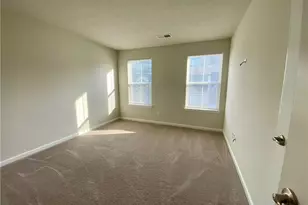 228 Frances Ln, Cecil, PA 15057 - Photo 14