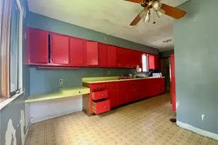 1109 Progress St, McKees Rocks, PA 15136 - Photo 6