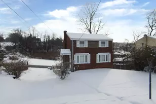 428 Longview Dr, Monroeville, PA 15146 - Photo 2