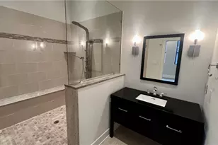 1822 Harcum Wy, Pittsburgh, PA 15203 - Photo 32