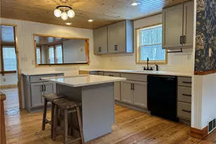 1675 Raspberry Rd, Green/Commdre/Prchse, PA 15728 - Photo 2