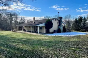 3911 Hickory Hill Rd, Murrysville, PA 15668 - Photo 32