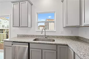 179 Lockheed Dr, Moon/Crescent Twp, PA 15108 - Photo 12