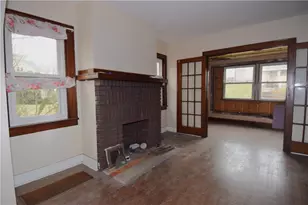 621 Watson St, Coraopolis, PA 15108 - Photo 6