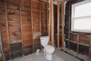 621 Watson St, Coraopolis, PA 15108 - Photo 22