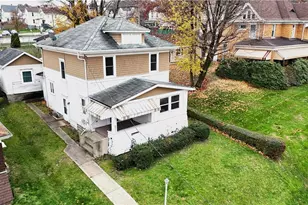 621 Watson St, Coraopolis, PA 15108 - Photo 2