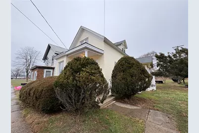 122 Maple Ave, Punxsutawney Area School District, PA 15767 - Photo 2