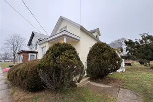 122 Maple Ave, Punxsutawney Area School District, PA 15767 - Photo 2