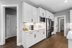 101 Marketplace Ave, Moon/Crescent Twp, PA 15108 - Photo 14