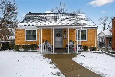 6711 E Barivista Dr, Pittsburgh, PA 15147 - Photo 1