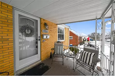 6711 E Barivista Dr, Pittsburgh, PA 15147 - Photo 2