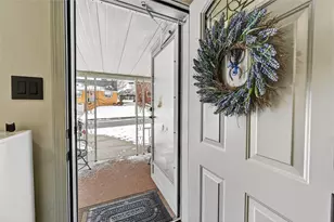 6711 E Barivista Dr, Pittsburgh, PA 15147 - Photo 4