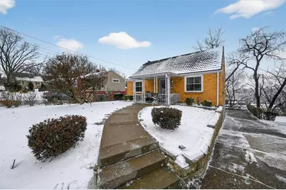 6711 E Barivista Dr, Pittsburgh, PA 15147 - Photo 34