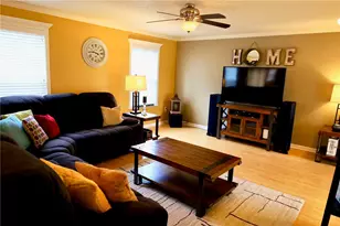 1413 Lucia Dr, Canonsburg, PA 15317 - Photo 8