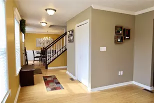 1413 Lucia Dr, Canonsburg, PA 15317 - Photo 6