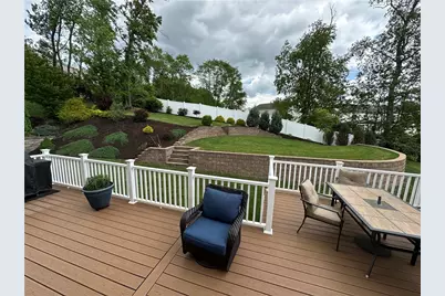 1413 Lucia Dr, Canonsburg, PA 15317 - Photo 32